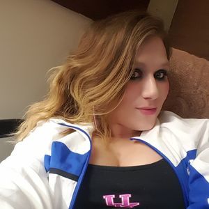 Meet your Posher, Jillian
